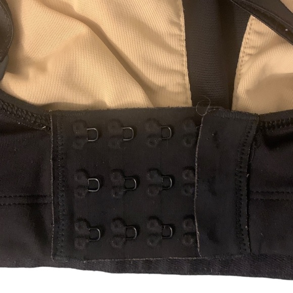 LULULEMON Ta Ta Tamer Black Running Sports Bra Women's Size 4 - Picture 7 of 7